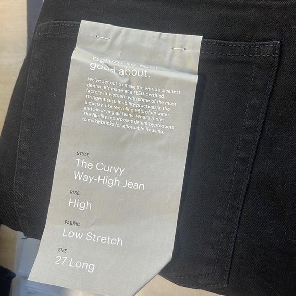 NWT Everlane The Curvy Way High Jean in coal - Picture 6 of 9